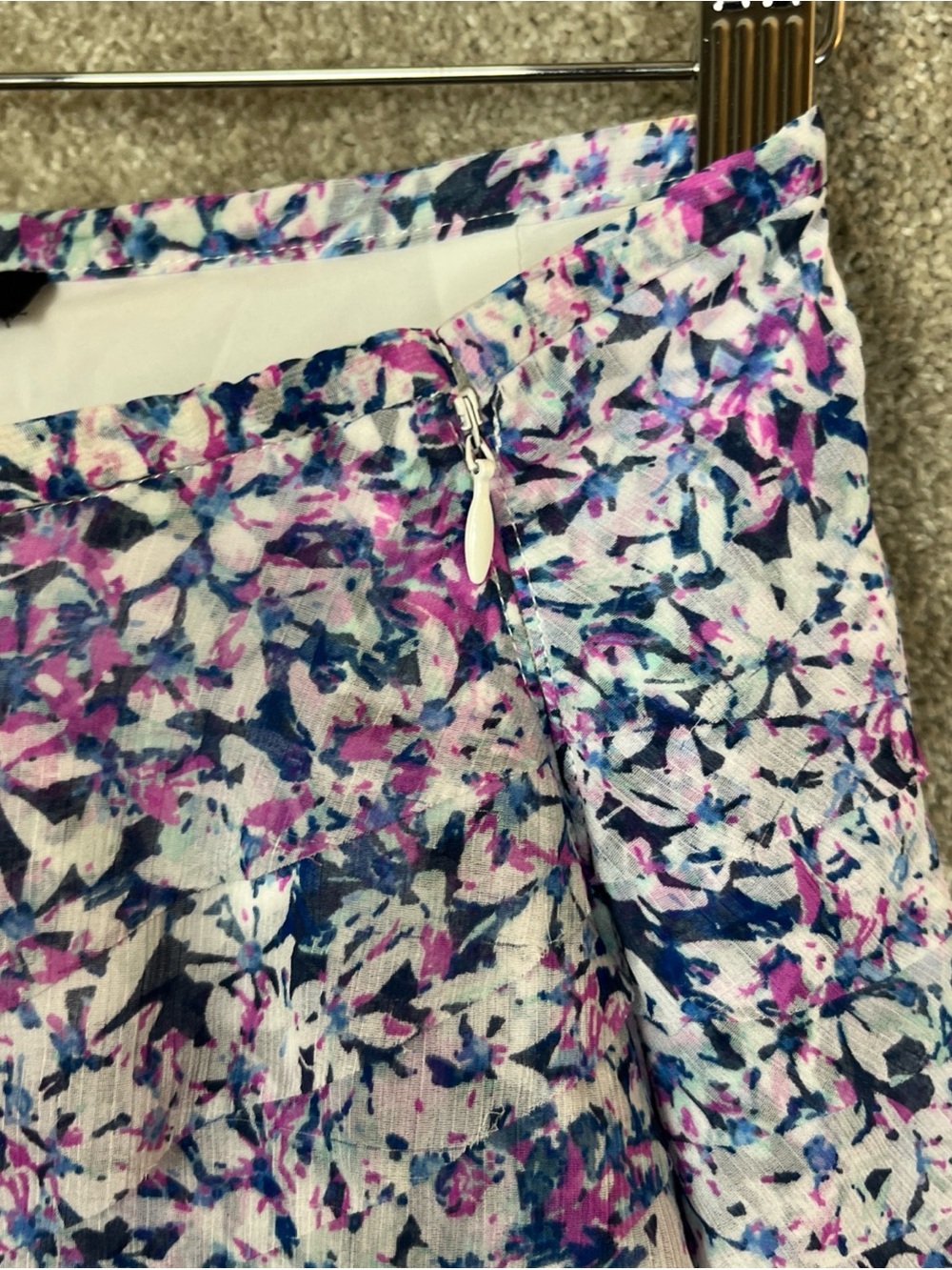 Banana Republic Skirt Womens 14 Blue Floral Pleated Sheer Lined Side Zip- 5139 - Picture 7 of 11